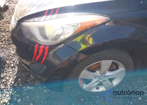 2011 Hyundai Elantra Gls (Ulsan Plant) z USA, uszkodzony, nr VIN KMHDH4AE3BU103657